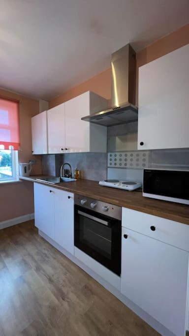 Palaz 6 - 2 Bedroom Flat 埃德蒙顿 外观 照片